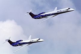 ERJ-135與ERJ-145於2000年範堡羅航展