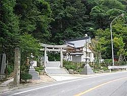 絹巻神社社叢