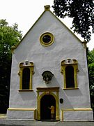 Kapelle auf dem Karmelenberg oberhalb von Bassenheim