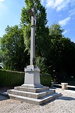 Monument aux morts[13]