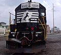 EMD GP38-2 #5333] em Dover, Delaware.