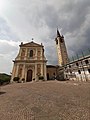 Facciata e campanile della chiesa parrocchiale dei Santi Vittore e Corona in San Vittore di Colognola ai Colli.