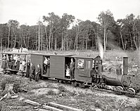 エフライム・シェイが1893年に製造した、自身の所有するハーバー・スプリングス鉄道1号機