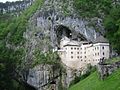 Luegg, Postojna (Castillo de Predjama)