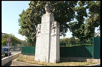 Le monument à Reichel.