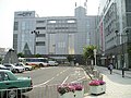 しんかなCITY時代（バス停側）