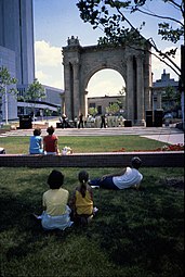 In Arch Park (1980-1999)