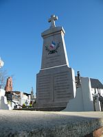 Monument aux morts[37]