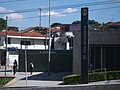 Entrada da estação Vila Madalena, projeto de 1992, realizado em parceria com os arquitetos Massayoshi Kamimura e Odiléia Toscano.