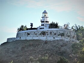 Le phare de Punta Stilo.