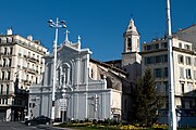 Église Saint-Ferréol les Augustins, dont la façade est reconstruite en 1874 dans un style néo-classique