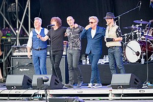 Manfred Mann's Earth Band after a concert in 2018.
