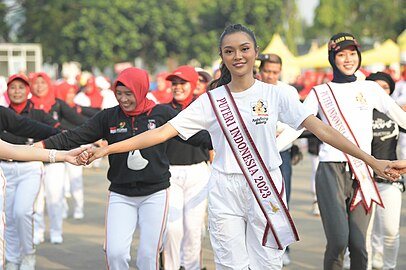 Nariswari participated in a series of commemorations of the 40th National Sports Day (Haornas) in 2023 at the Jakarta International Velodrome Field Complex, on 8 September 2023.