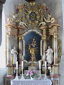 Strahlenmadonna im linken Seitenaltar