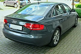 Face arrière de l'Audi A4 (B8)