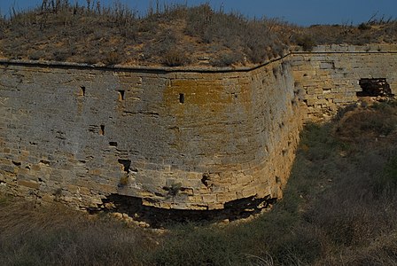 Un bastion du côté de la mer.