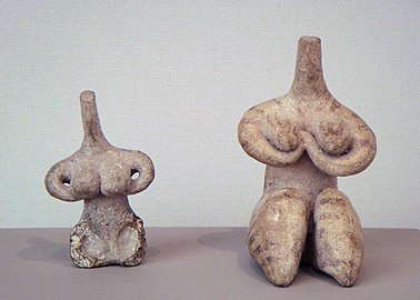 Figurines féminines. Musée du Louvre.