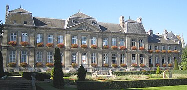 L'hôtel de ville.