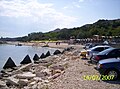 Topola : la plage près du village