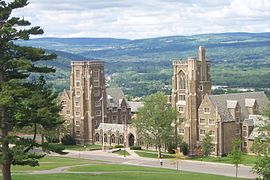 War Memorial, Universidad de Cornell