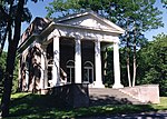 The Garden Pavilion in 1999 (designed by the architect Michael Dwyer).