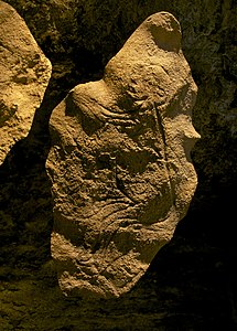 Grotte de Saint-Cirq, fac-similé du sorcier gravé