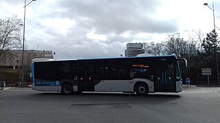 Le Citaro C2 no 1073 du réseau Valoise à Cergy.