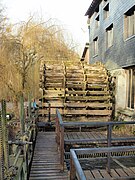 Roue à aubes du moulin.