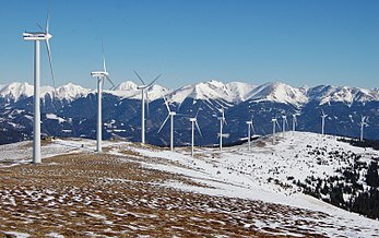 Le parc éolien de Tauern près d’Oberzeiring dans le district de Judenburg (Styrie, Autriche), installé à 1 900 m d’altitude, était à l’époque de sa mise en service en 2002 le plus haut du monde. (définition réelle 3 008 × 1 884)