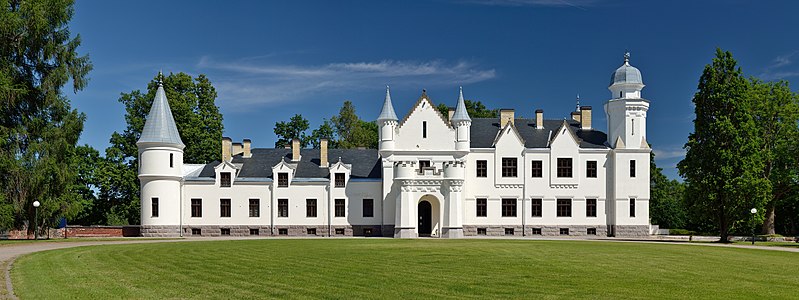 Alatskivi Castle, by Iifar