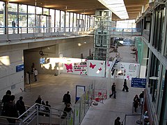 Vue générale du bâtiment voyageurs, vers l'est.