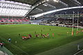 Rugbyspiel im Stadion mit geschlossenem Dach