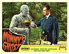 Lon Chaney Jr. and Carradine in The Mummy's Ghost (1944)