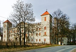 Kluczowa Palace