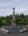 War memorial in Genouillé