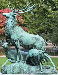 Paris, jardin du Luxembourg, Harde de cerfs écoutant le rapproché (1886).