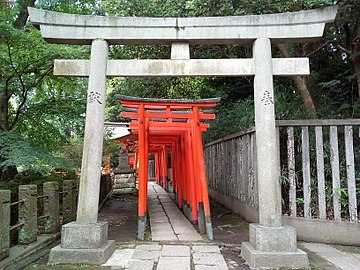 entrance to the path of torii