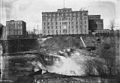 Pillsbury A Mill and neighboring Phoenix Mill, between 1900 and 1905