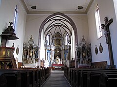 Intérieur de l'église Saint-Antoine-de-Padoue.