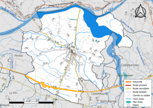 Carte en couleur présentant le réseau hydrographique de la commune