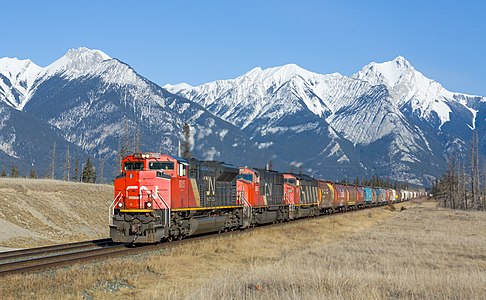 Canadian National Railway freight train, by Kabelleger