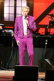 Wagoner performing at the Grand Ole Opry in May 2007