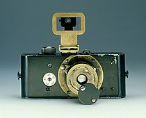 كاميرا يو آر لايكا، أعلن عنها في عام 1914
