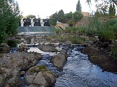 barrage sur l'Inhoulets classé[8],