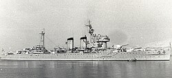 הסיירת הכבדה קאנריאס (Canarias) ששירתה בצי הלאומני. שתי סיירות כבדות מודרניות ומהירות שהצי הלאומני השיק בשנים הראשונות של המלחמה סייעו ללאומנים לאזן את היתרון הכמותי של הצי הרפובליקני.