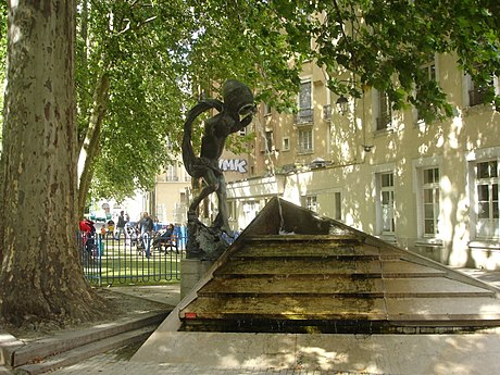 La Torrent (1882), fontaine, Grenoble, Jardin de ville (retirée après dégradation en 2017).