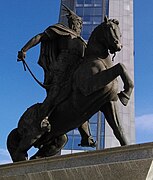 Skanderbeg statue