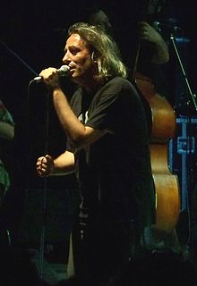 Greek rock composer/singer Yannis Aggelakas (Γιάννης Αγγελάκας) performing live at Schoolwave 2007 fest.