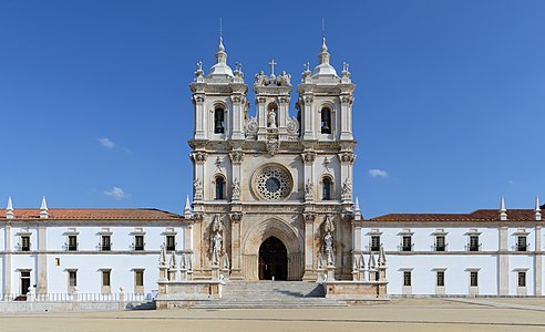 Alcobaça Monastery, by Alvesgaspar
