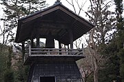 保福寺の鐘楼。12年3月24日撮影